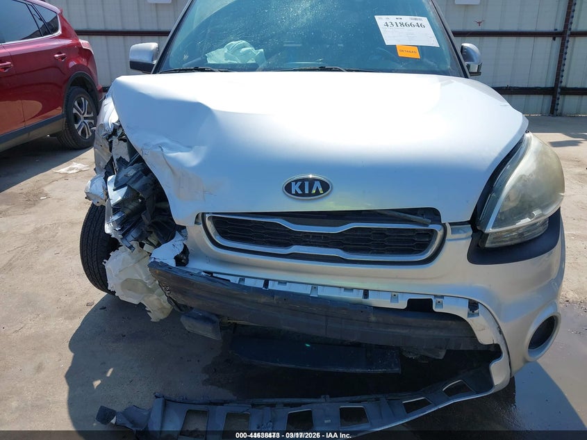 2012 Kia Soul VIN KNDJT2A50C7467125 IAAI salvage auction — FRONT END, Salvage Title, sold $300 on 2026-07-07 (photo 6)