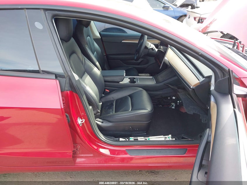 2021 Tesla Model 3 VIN 5YJ3E1EBXMF013165 IAAI salvage auction — UNDERCARRIAGE, Salvage Title, sold $5,700 on 2026-07-23 (photo 5)