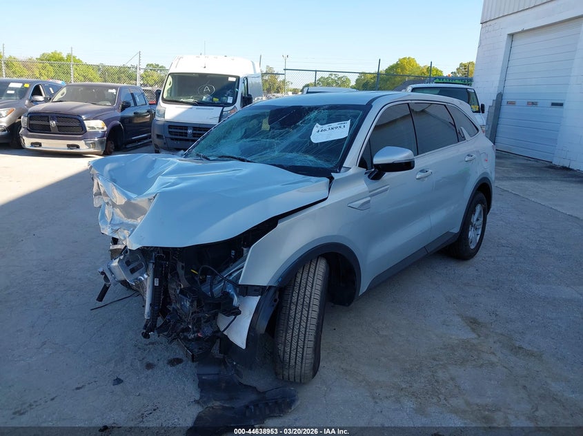 2026 Kia Sorento VIN 5XYRG4JC5TG432861 IAAI salvage auction — FRONT END, Salvage Title, sold $3,800 on 2026-07-22 (photo 2)