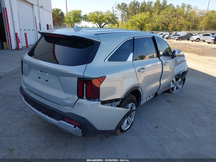 2026 Kia Sorento VIN 5XYRG4JC5TG432861 IAAI salvage auction — FRONT END, Salvage Title, sold $3,800 on 2026-07-22 (photo 4)