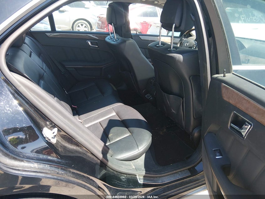 2011 Mercedes-benz E-klasse VIN WDDHF8HB5BA490900 IAAI salvage auction — RIGHT FRONT, Clear (Virginia), sold $650 on 2026-08-03 (photo 8)