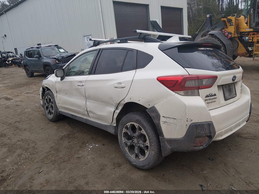 2023 Subaru Xv VIN JF2GTAEC8PH261095 IAAI salvage auction — LEFT & RIGHT, Salvage (Vermont), sold $1,625 on 2026-07-30 (photo 3)