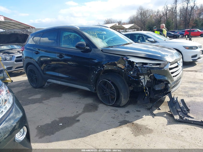 2018 Hyundai Tucson VIN KM8J3CA48JU747947 IAAI salvage auction — RIGHT FRONT, Salvage Title, sold $2,600 on 2026-07-16 (photo 1)