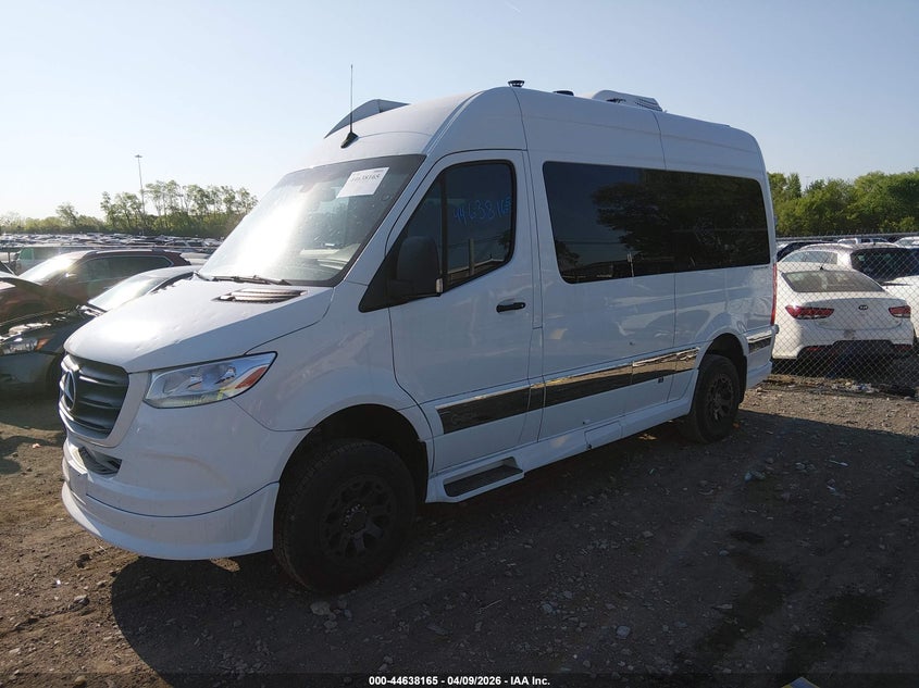 2020 Mercedes-benz Sprinter VIN W1W4EBVY9LT042476 IAAI salvage auction — Hail, Salvage (Tennessee), sold $48,550 on 2026-04-30 (photo 2)