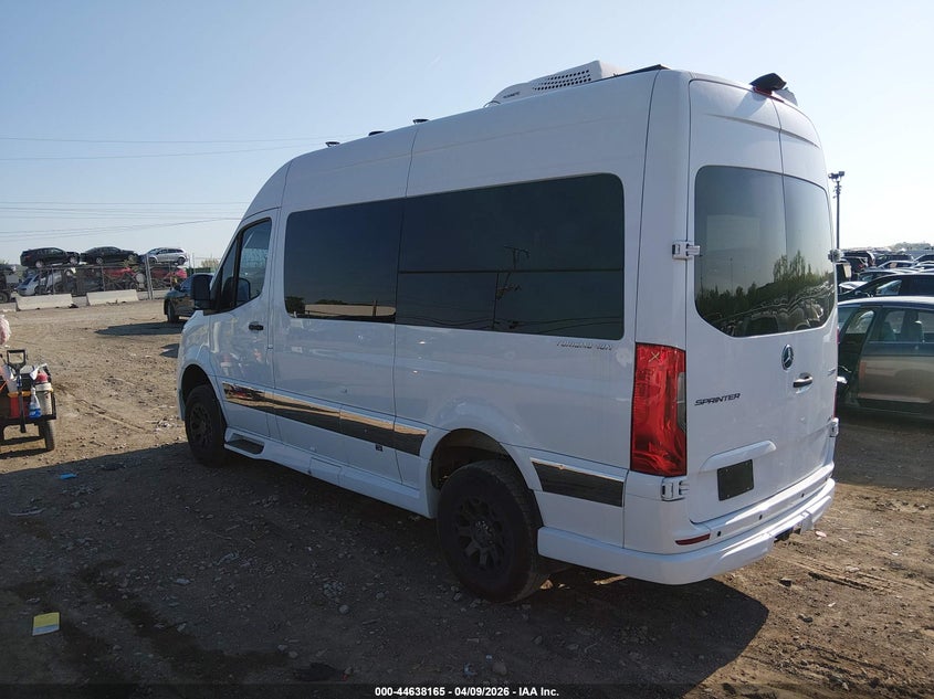 2020 Mercedes-benz Sprinter VIN W1W4EBVY9LT042476 IAAI salvage auction — Hail, Salvage (Tennessee), sold $48,550 on 2026-04-30 (photo 3)