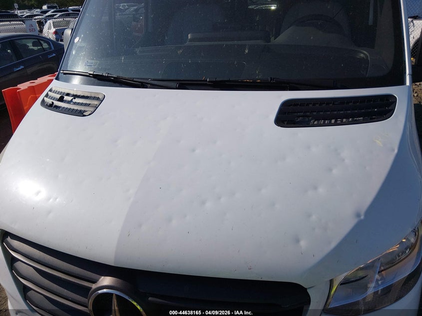 2020 Mercedes-benz Sprinter VIN W1W4EBVY9LT042476 IAAI salvage auction — Hail, Salvage (Tennessee), sold $48,550 on 2026-04-30 (photo 6)