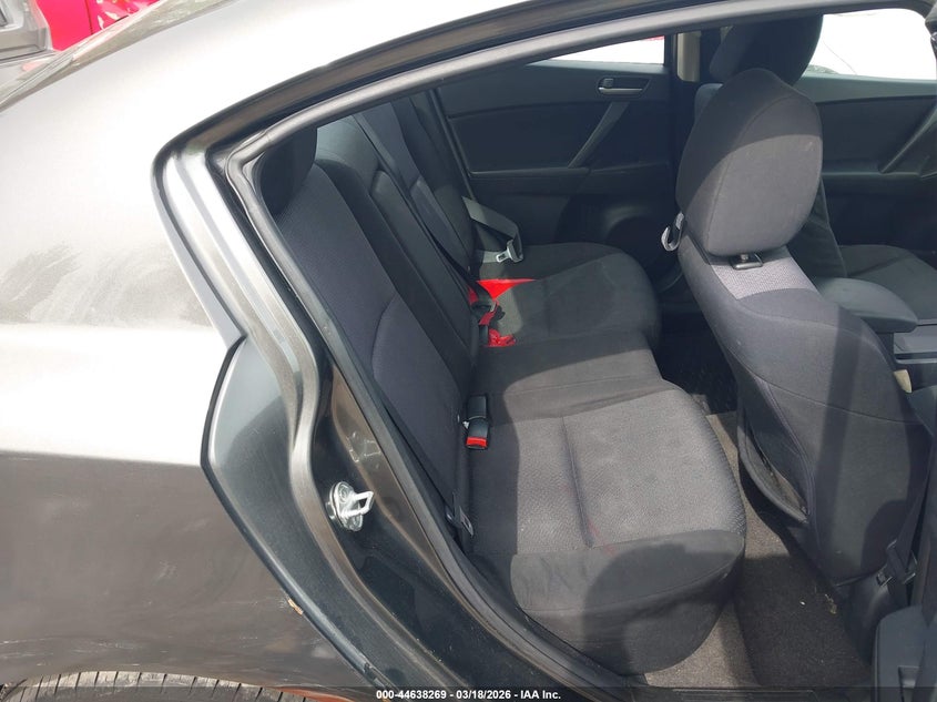 2010 Mazda 3 VIN JM1BL1SG7A1233028 IAAI salvage auction — FRONT END, Salvage (Massachusetts), sold $375 on 2026-07-14 (photo 8)