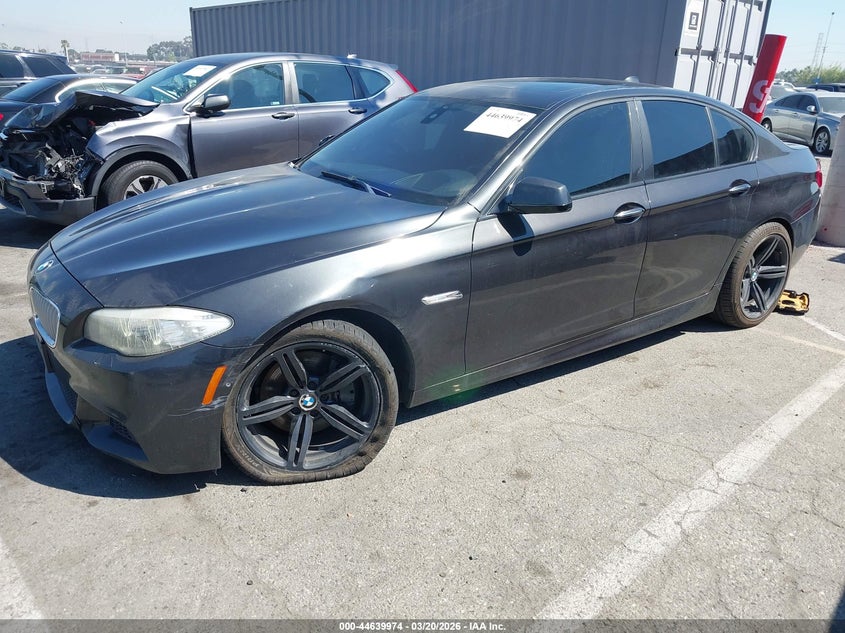 2012 BMW 5er VIN WBAFR9C58CDX79153 IAAI salvage auction — LEFT FRONT, Salvage Title, sold $700 on 2026-07-16 (photo 2)