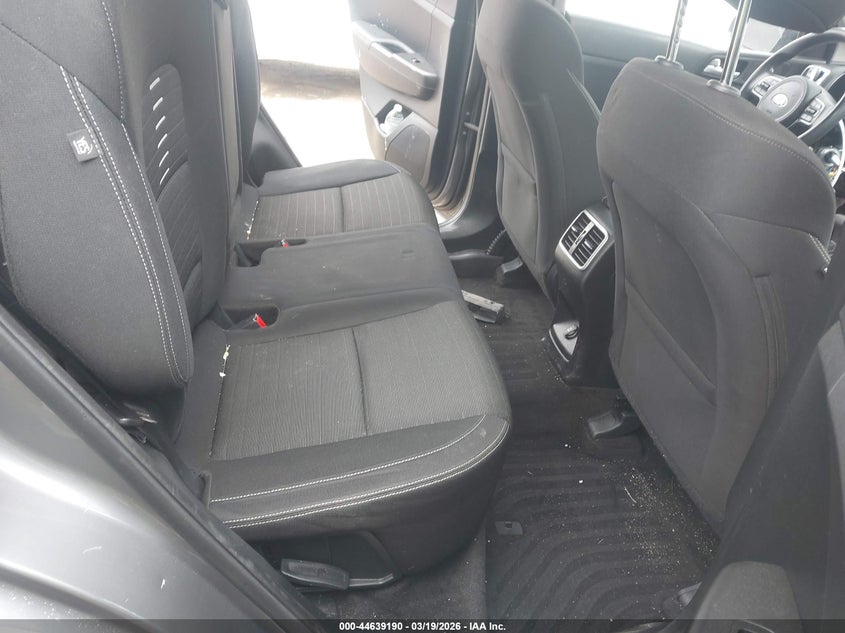 2018 Kia Sportage VIN KNDPMCACXJ7312140 IAAI salvage auction — FRONT END, Salvage (Massachusetts), sold $1,900 on 2026-07-28 (photo 8)