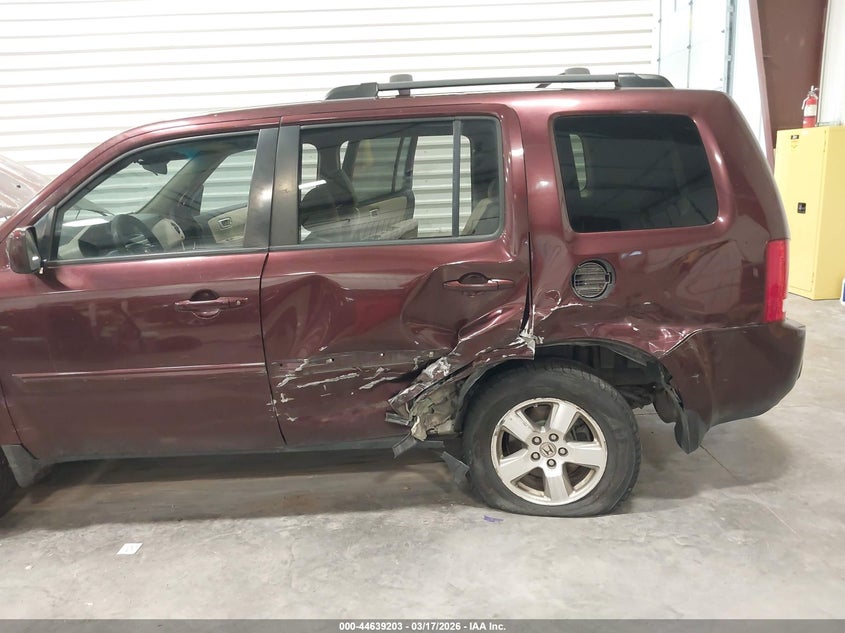 2011 Honda Pilot VIN 5FNYF4H42BB064853 IAAI salvage auction — SIDE, Salvage (Colorado), sold $475 on 2026-07-05 (photo 6)