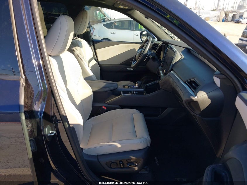 2024 Lexus Tx VIN 5TDAAAB69RS002199 IAAI salvage auction — FRONT & REAR, Salvage Title, sold $20,800 on 2026-09-02 (photo 5)