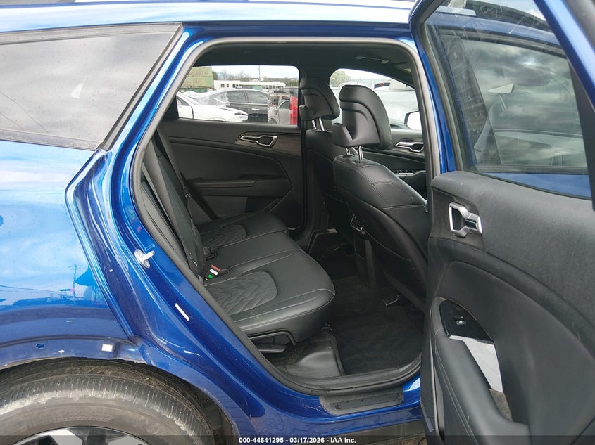2023 Kia Sportage VIN 5XYK6CAF8PG014793 IAAI salvage auction — REAR END, Salvage Title, sold $5,600 on 2026-07-19 (photo 8)