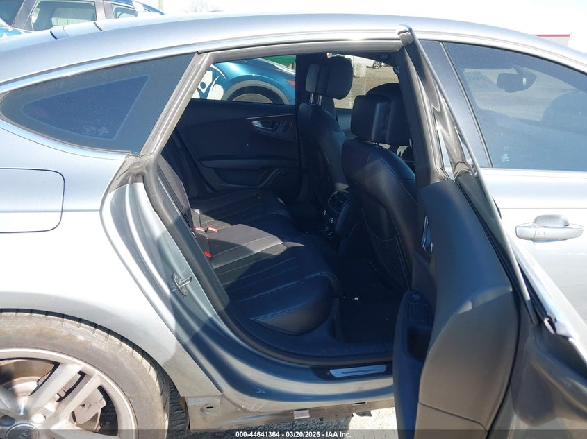 2013 Audi A7 VIN WAU2GAFC6DN112304 IAAI salvage auction — RIGHT FRONT, Salvage (Georgia), sold $2,200 on 2026-07-09 (photo 8)