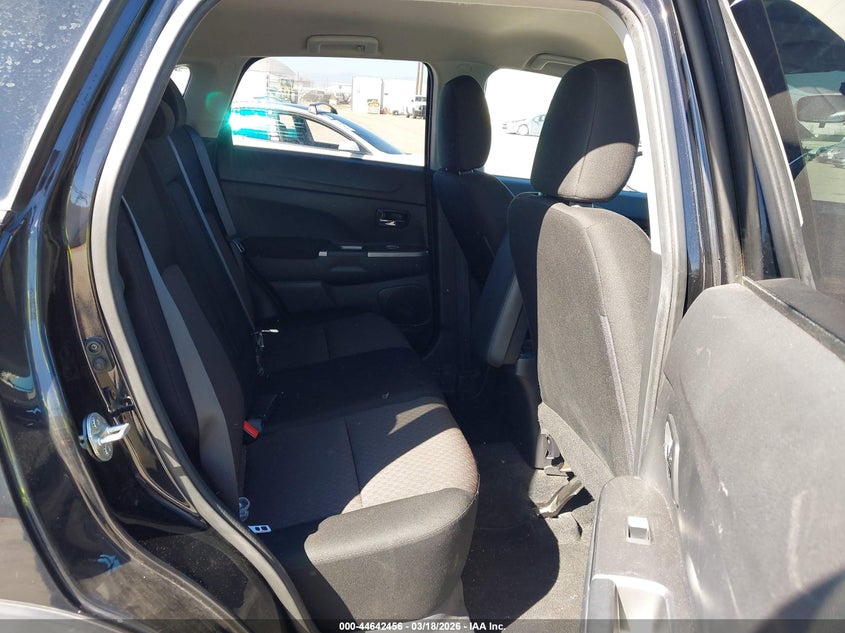 2019 Mitsubishi Outlander VIN JA4AP3AU6KU017328 IAAI salvage auction — LEFT REAR, Salvage Title, sold $2,950 on 2026-07-08 (photo 8)