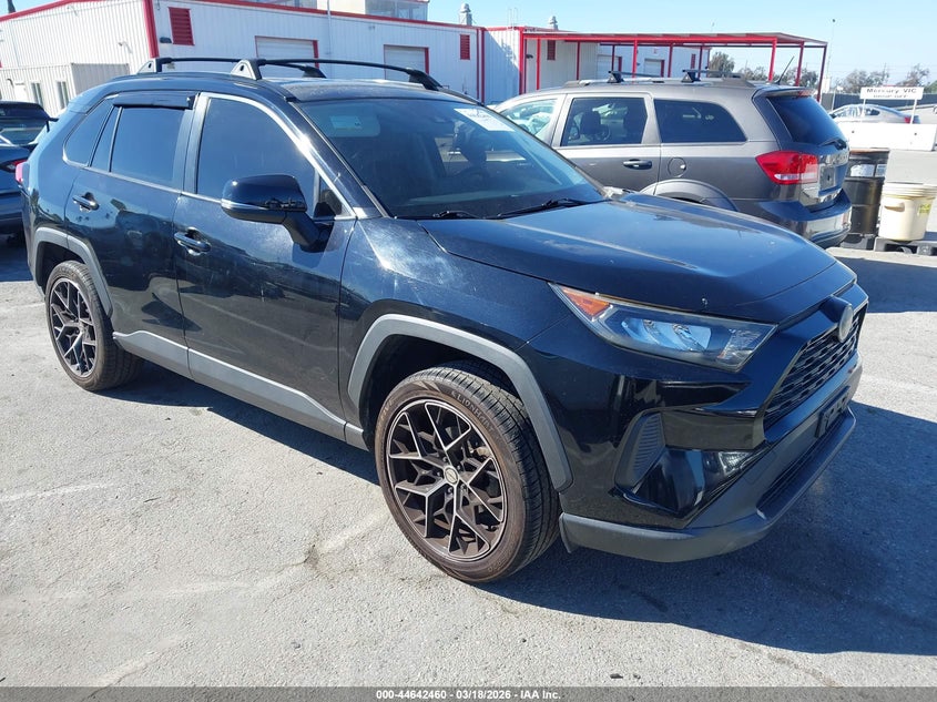 2019 Toyota Rav 4 VIN JTMK1RFV3KD017335 IAAI salvage auction — RIGHT SIDE, Salvage (California), sold $9,450 on 2026-07-30 (photo 1)