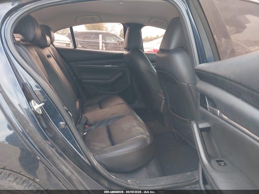2020 Mazda 3 VIN JM1BPACLXL1175807 IAAI salvage auction — FRONT END, Salvage Title, sold $525 on 2026-08-24 (photo 8)