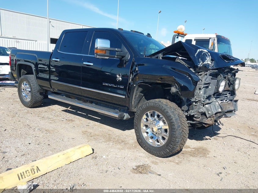 2017 Gmc SIERRA VIN 1GT12UEY7HF144965 IAAI salvage auction — RIGHT FRONT, Original (Texas), sold $5,700 on 2026-07-09 (photo 1)