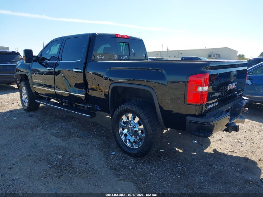 2017 Gmc SIERRA VIN 1GT12UEY7HF144965 IAAI salvage auction — RIGHT FRONT, Original (Texas), sold $5,700 on 2026-07-09 (photo 3)