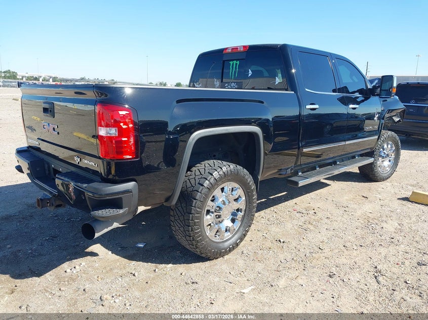 2017 Gmc SIERRA VIN 1GT12UEY7HF144965 IAAI salvage auction — RIGHT FRONT, Original (Texas), sold $5,700 on 2026-07-09 (photo 4)