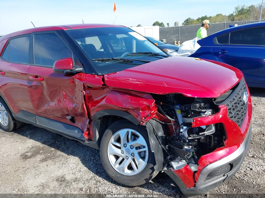2025 Hyundai Venue VIN KMHRB8A38SU412859 IAAI salvage auction — LEFT SIDE, Salvage (South Carolina), sold $3,500 on 2026-07-08 (photo 6)