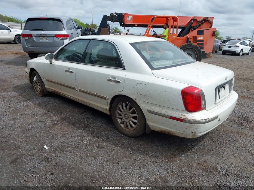 2005 Hyundai Xg VIN KMHFU45E65A408185 IAAI salvage auction — FRESH WATER, Salvage (Hawaii), sold $75 on 2026-07-21 (photo 3)