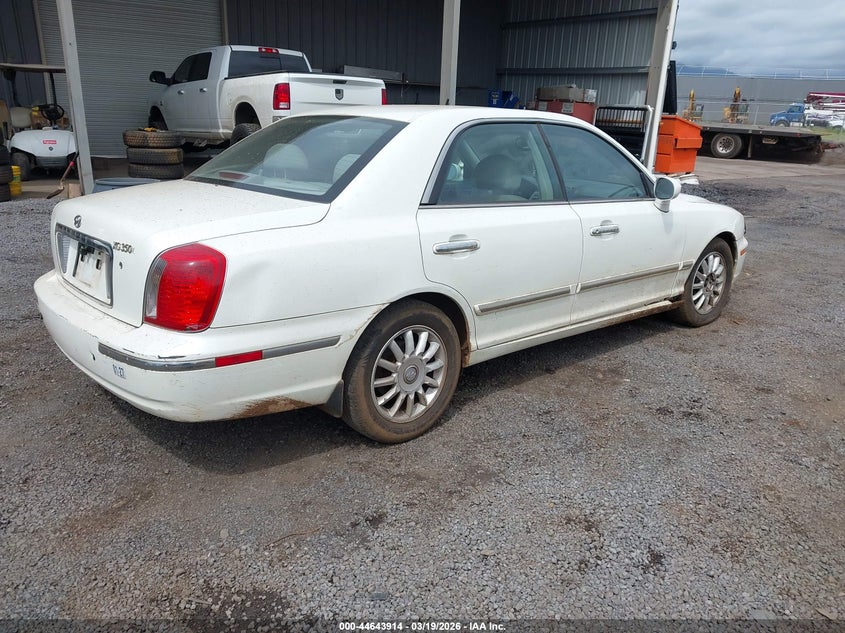 2005 Hyundai Xg VIN KMHFU45E65A408185 IAAI salvage auction — FRESH WATER, Salvage (Hawaii), sold $75 on 2026-07-21 (photo 4)