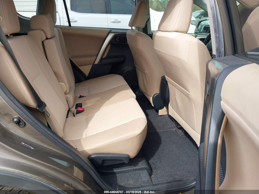 2013 Toyota Rav 4 VIN JTMZFREV4DD000113 IAAI salvage auction — RIGHT FRONT, Salvage Title, sold $3,200 on 2026-07-29 (photo 8)