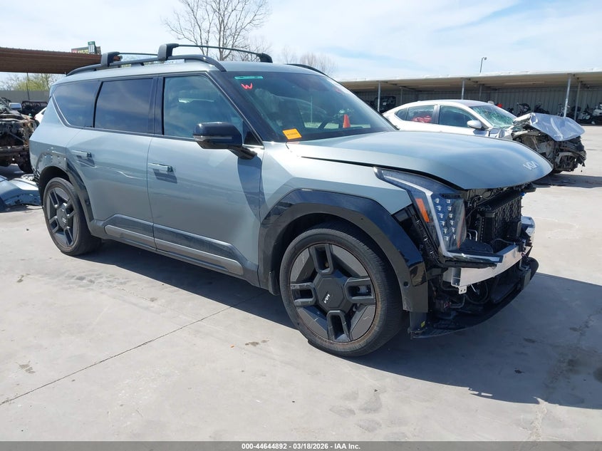 2025 Kia Ev9 VIN KNDAEFS55S6056419 — IAAI salvage auction photo