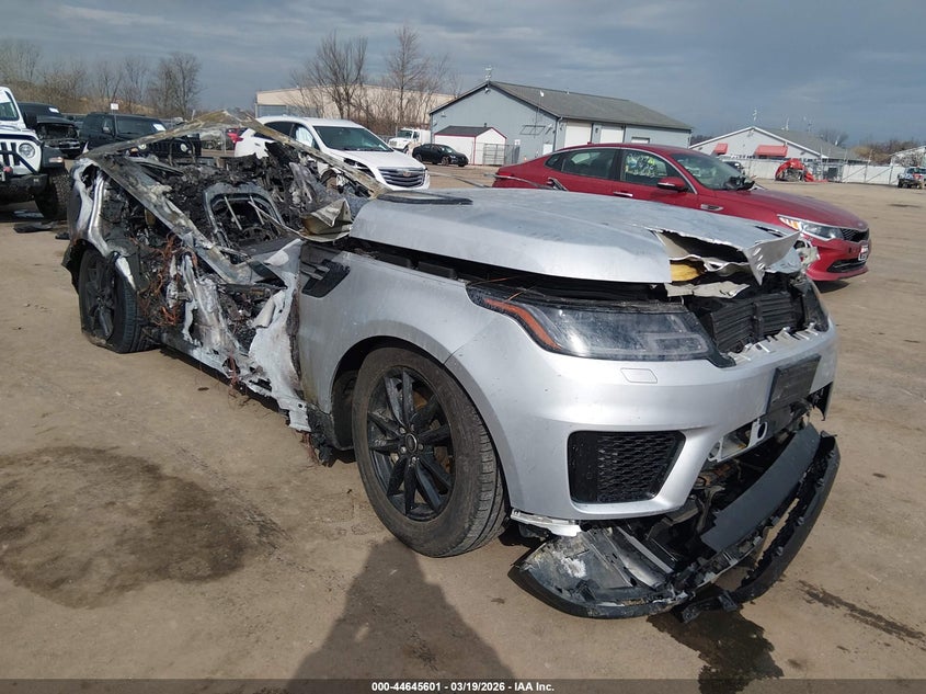 2019 Land rover Range rover sport VIN SALWG2RU6KA868145 IAAI salvage auction — TOTAL BURN, Salvage Title, sold $3,150 on 2026-07-14 (photo 1)