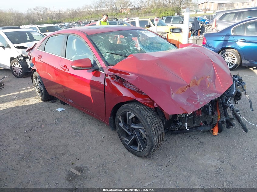 2025 Hyundai Elantra VIN KMHLN4DJ8SU148008 IAAI salvage auction — FRONT END, Salvage Title, sold $425 on 2026-07-23 (photo 1)