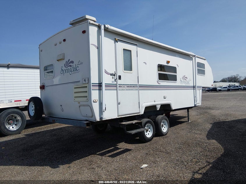2000 Keystone Springdale VIN 4YDF24027Y3012609 IAAI salvage auction — HAIL, Salvage (Kansas), sold $675 on 2026-09-18 (photo 4)