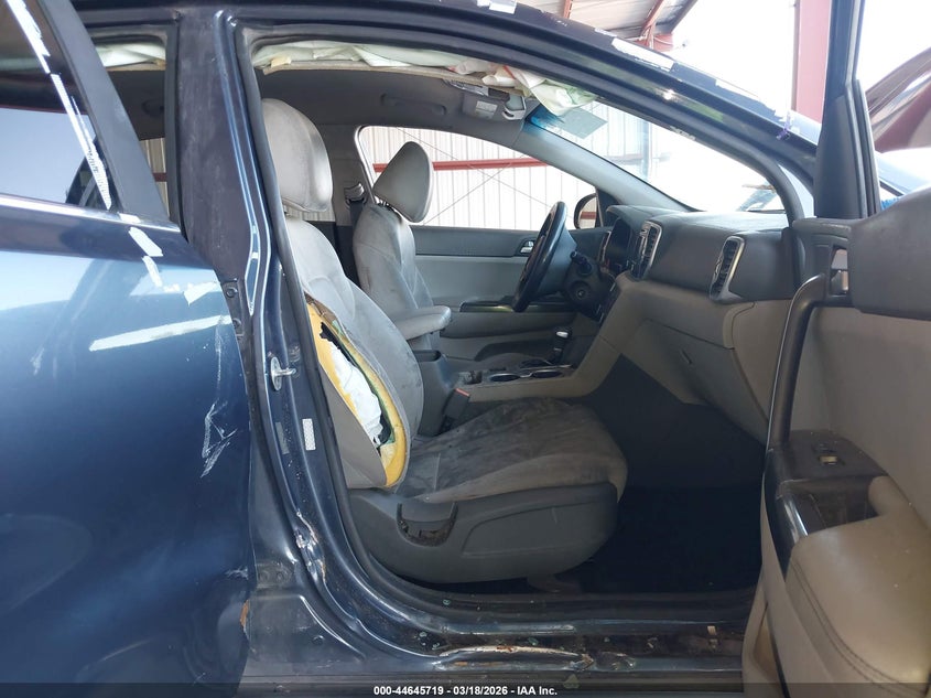 2017 Kia Sportage VIN KNDPM3AC6H7136245 IAAI salvage auction — RIGHT SIDE, Salvage (Texas), sold $1,700 on 2026-07-21 (photo 5)