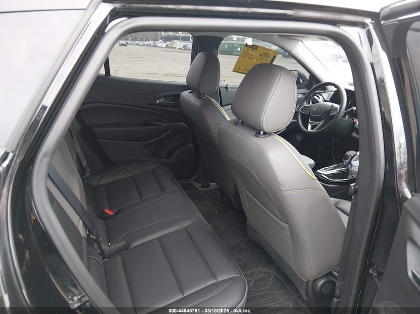2025 Chevrolet Trax VIN KL77LKEP3SC136242 IAAI salvage auction — FRONT END, Salvage (New Jersey), sold $6,900 on 2026-07-31 (photo 8)