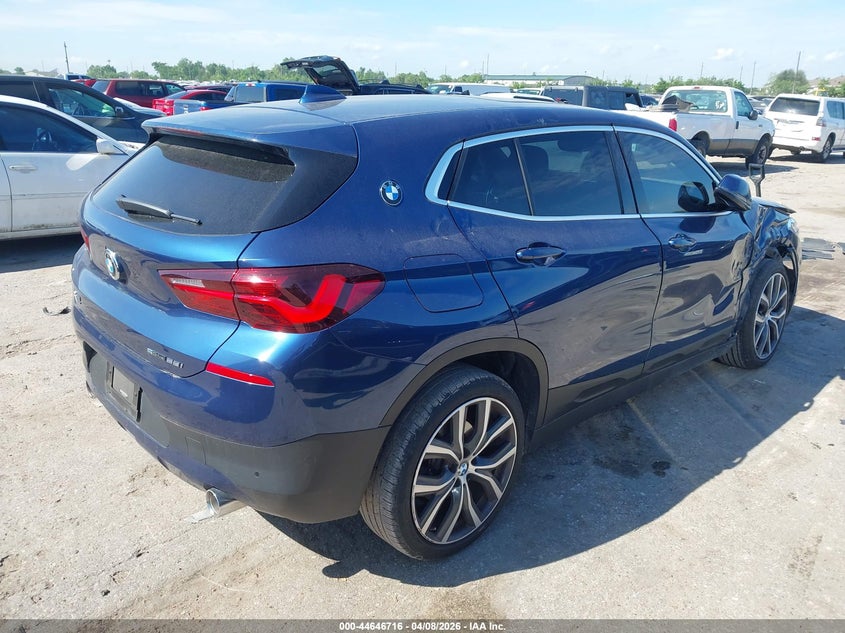 2021 BMW X2 VIN WBXYH9C03M5S60156 IAAI salvage auction — RIGHT FRONT, Salvage Title, sold $7,100 on 2026-07-26 (photo 4)