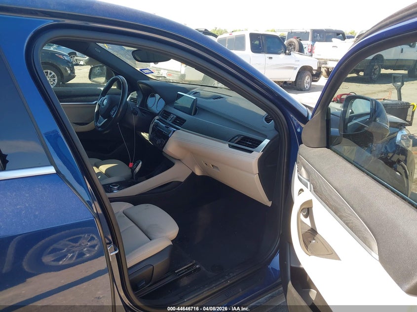 2021 BMW X2 VIN WBXYH9C03M5S60156 IAAI salvage auction — RIGHT FRONT, Salvage Title, sold $7,100 on 2026-07-26 (photo 5)