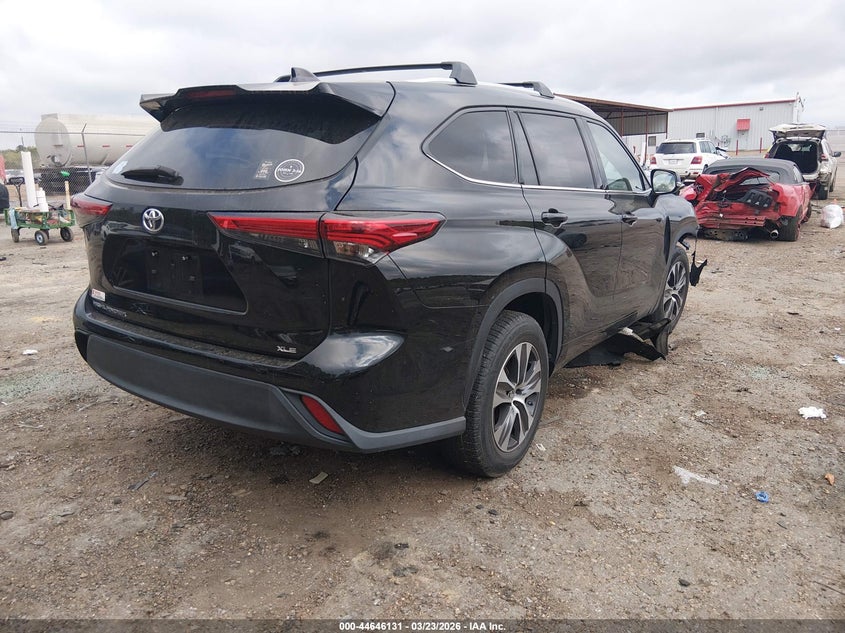 2022 Toyota Highlander VIN 5TDGZRAH9NS129016 IAAI salvage auction — FRONT END, Salvage (Mississippi), sold $10,700 on 2026-07-22 (photo 4)