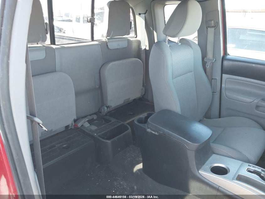 2015 Toyota Tacoma VIN 5TFUU4EN0FX116929 IAAI salvage auction — LEFT REAR, Salvage Title, sold $6,500 on 2026-07-23 (photo 8)
