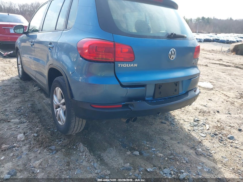 2017 Volkswagen Tiguan VIN WVGBV7AX9HW501312 IAAI salvage auction — REAR END, Salvage (Massachusetts), sold $2,450 on 2026-07-28 (photo 6)