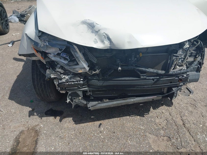 2019 Nissan Rogue VIN JN8AT2MT8KW264020 IAAI salvage auction — FRONT END, Salvage Title, sold $1,325 on 2026-07-17 (photo 6)