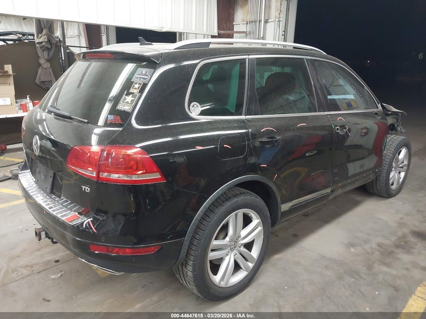 2012 Volkswagen Touareg VIN WVGEK9BP2CD012240 IAAI salvage auction — FRONT END, Salvage (Arizona), sold $2,150 on 2026-07-28 (photo 4)