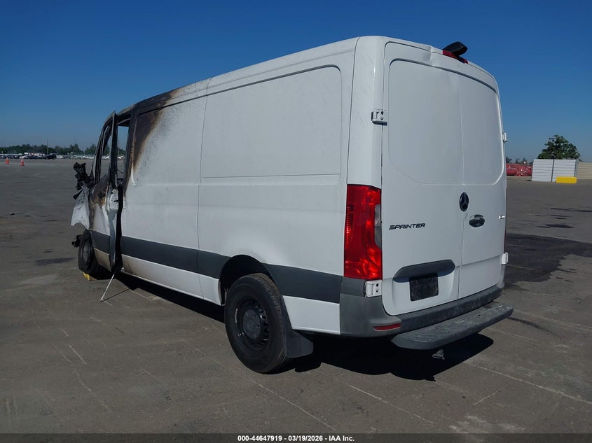 2023 Mercedes-benz VIN W1Y70BGY8PT125418 IAAI salvage auction — ENGINE BURN, Salvage Title, sold $250 on 2026-07-14 (photo 3)