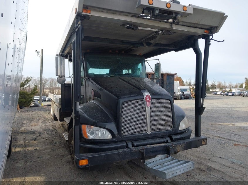 2021 Kenworth T3 series VIN 2NKHLJ9X9MM456201 IAAI salvage auction — Unknown, Salvage (Virginia), sold $35,250 on 2026-09-16 (photo 1)