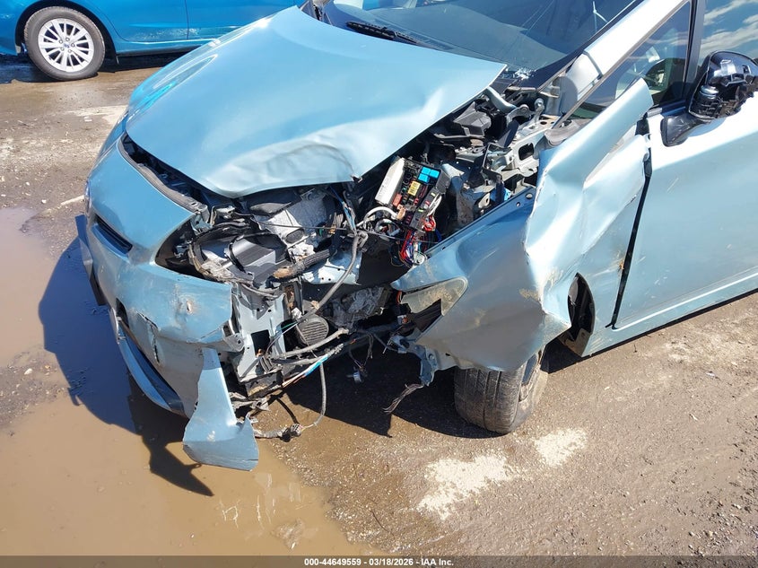 2013 Toyota Prius VIN JTDKN3DU5D1732844 IAAI salvage auction — FRONT END, Clear (Maryland), sold $925 on 2026-07-30 (photo 6)