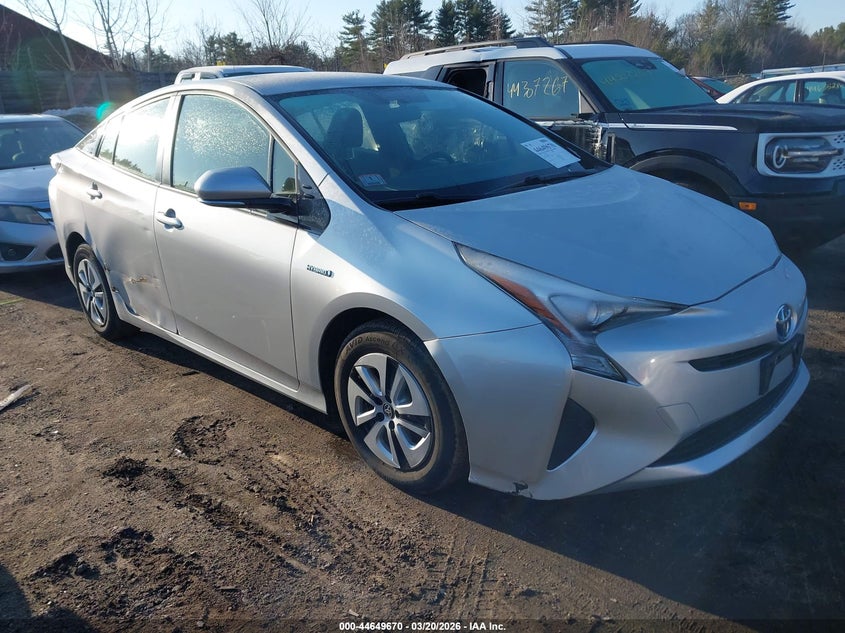 2016 Toyota Prius VIN JTDKARFU8G3016332 IAAI salvage auction — LEFT FRONT, Salvage Title, sold $2,750 on 2026-07-17 (photo 1)