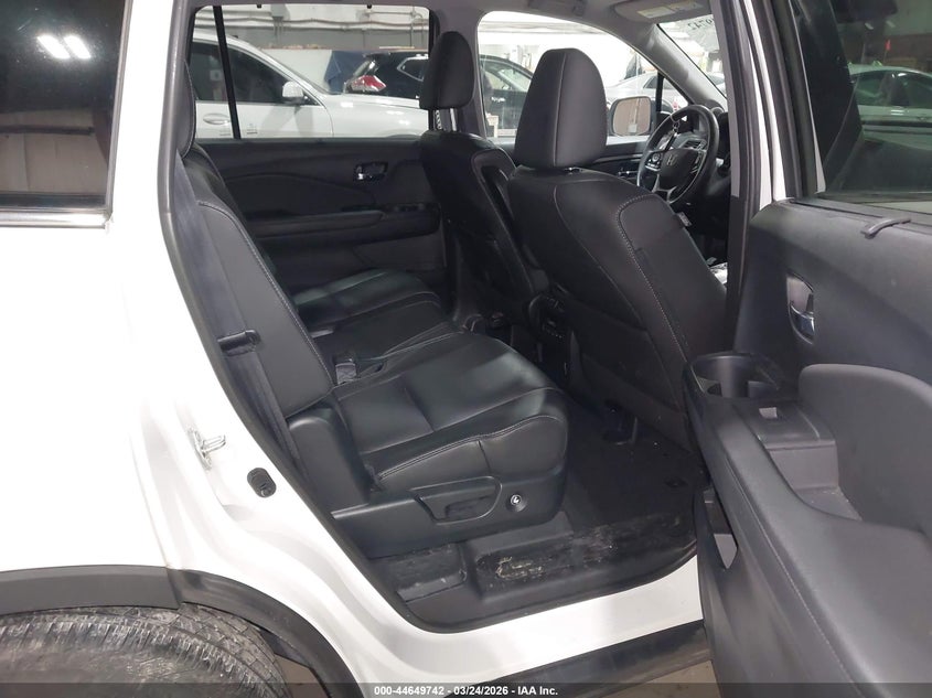 2022 Honda Pilot VIN 5FNYF6H27NB071327 IAAI salvage auction — LEFT SIDE, Salvage (Idaho), sold $8,000 on 2026-07-29 (photo 8)