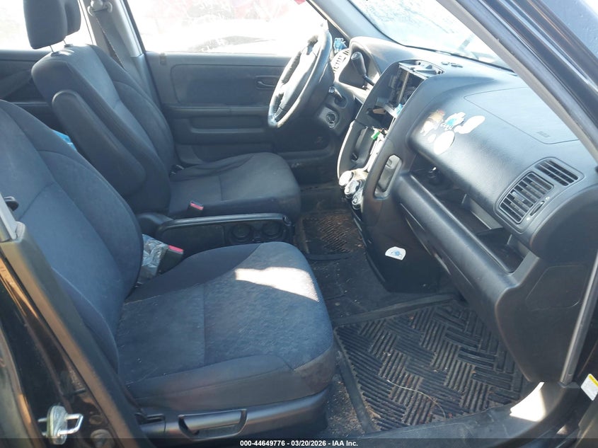 2005 Honda Cr-v VIN SHSRD78535U304865 IAAI salvage auction — FRONT & REAR, Salvage (North Carolina), sold $475 on 2026-07-13 (photo 5)