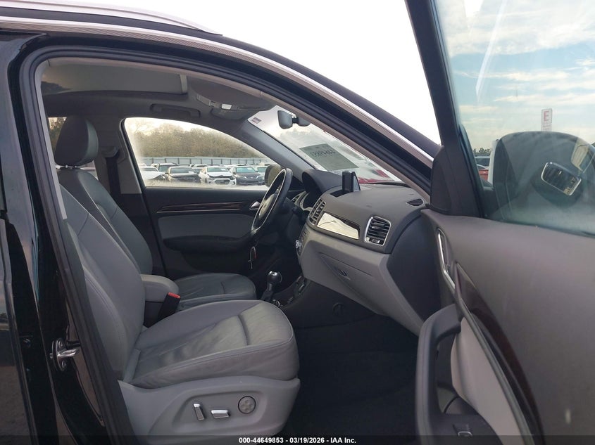2016 Audi Q3 VIN WA1BFCFS5GR014784 IAAI salvage auction — FRONT END, Salvage Title, sold $2,950 on 2026-07-23 (photo 5)