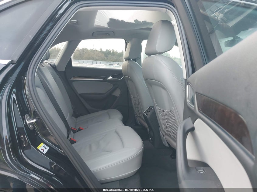 2016 Audi Q3 VIN WA1BFCFS5GR014784 IAAI salvage auction — FRONT END, Salvage Title, sold $2,950 on 2026-07-23 (photo 8)
