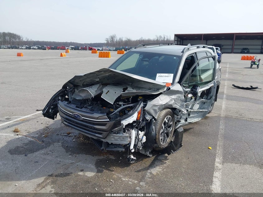 2025 Subaru Forester VIN JF2SLDDC1SH463671 IAAI salvage auction — FRONT END, Salvage (Indiana), sold $6,025 on 2026-07-16 (photo 5)