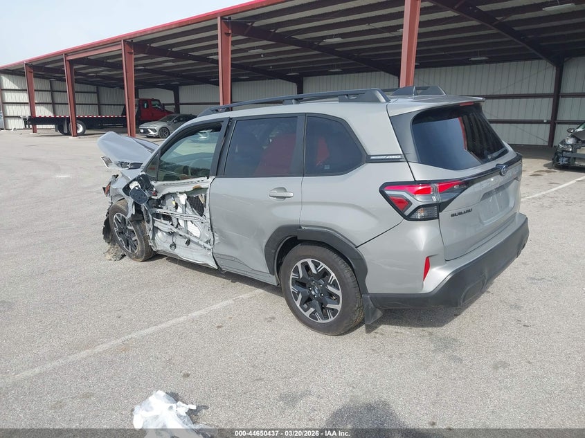 2025 Subaru Forester VIN JF2SLDDC1SH463671 IAAI salvage auction — FRONT END, Salvage (Indiana), sold $6,025 on 2026-07-16 (photo 3)